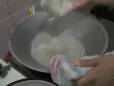 CARA MUDAH MEMBUAT KULIT LUMPIA