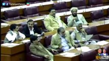 Check The Face Expression of Ayaz Sadiq When Jahangir Tareen Praised Imran Khan in National Assembly