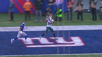 Sam Bradford hits Jordan Matthews for 4-yard TD