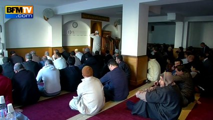 Retour à Ajaccio, dans la salle de prière musulmane saccagée