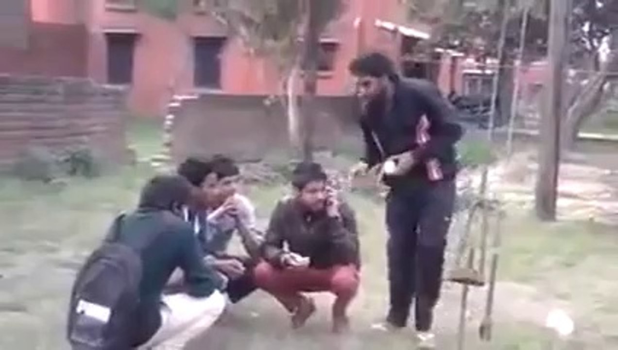 boy got electric shock very funny