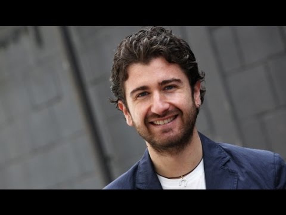 Napoli - Ad Alessandro Siani il Premio "Napoli C'è" (18.11.15)