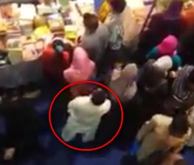 Man harasses a girl wearing Hijab in Expo Center Karachi!