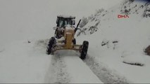 Şırnak'ta Kırsalda Kar Kalınlığı 1,5 Metreyi Aştı, 45 Köy Yolu Ulaşıma Kapandı