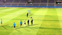 Messi Scores amazing goal from 50 m. Training sesion Japan 2015. Club World Cup