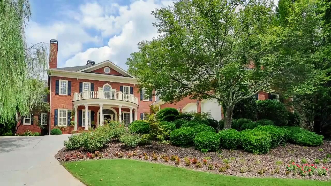 Stunning 6 Bedroom Home for Sale in Johns Creek GA Georgia