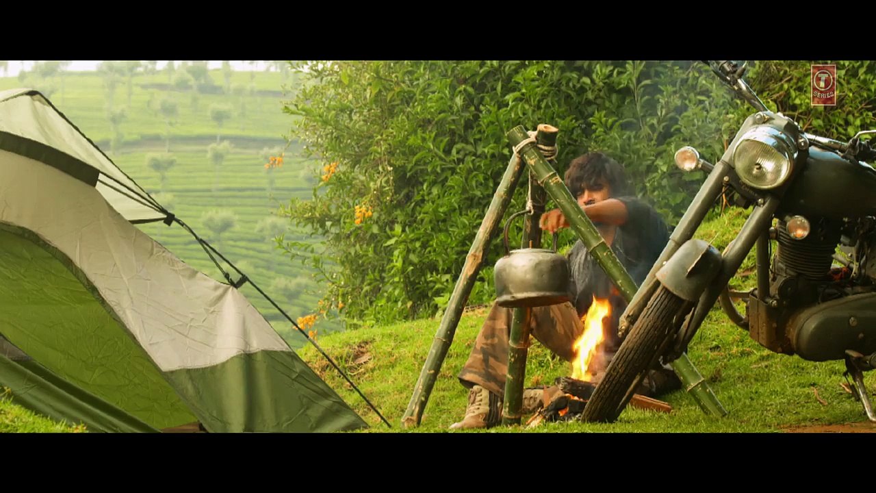 Saala Khadoos  Video - Saala Khadoos (2016)