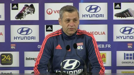 Foot - Coupe - OL : Genesio «Sur la bonne voie»