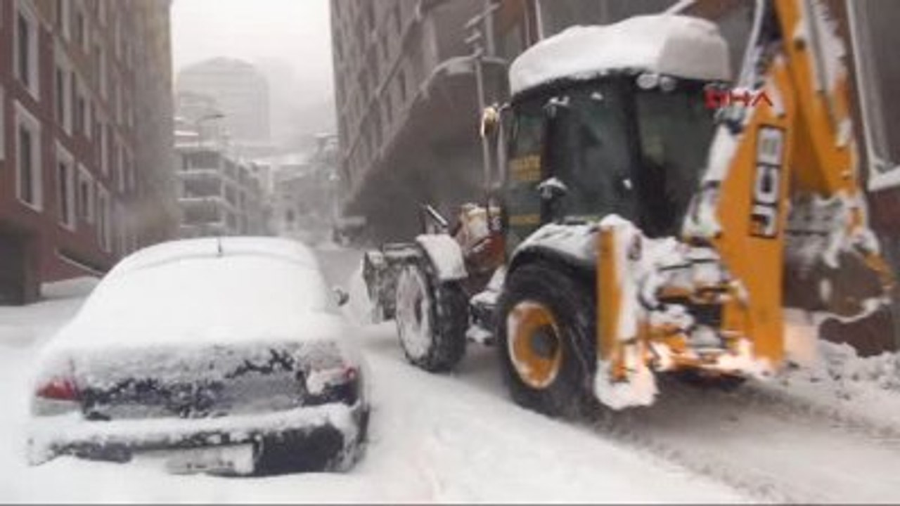 Zonguldak'ta Kar Hayatı Olumsuz Etkiledi