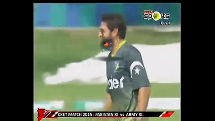 Raheel Sharif Hits 4 To Shahid Afridi Bowl