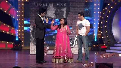 Salman Khan finally accepts wedding proposal!