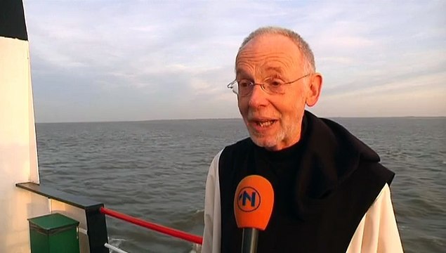 Monniken verhuizen naar Schier: Er zijn wel traantjes gevallen - RTV Noord