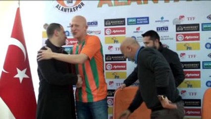 Multigroup Alanyaspor'da Transfer