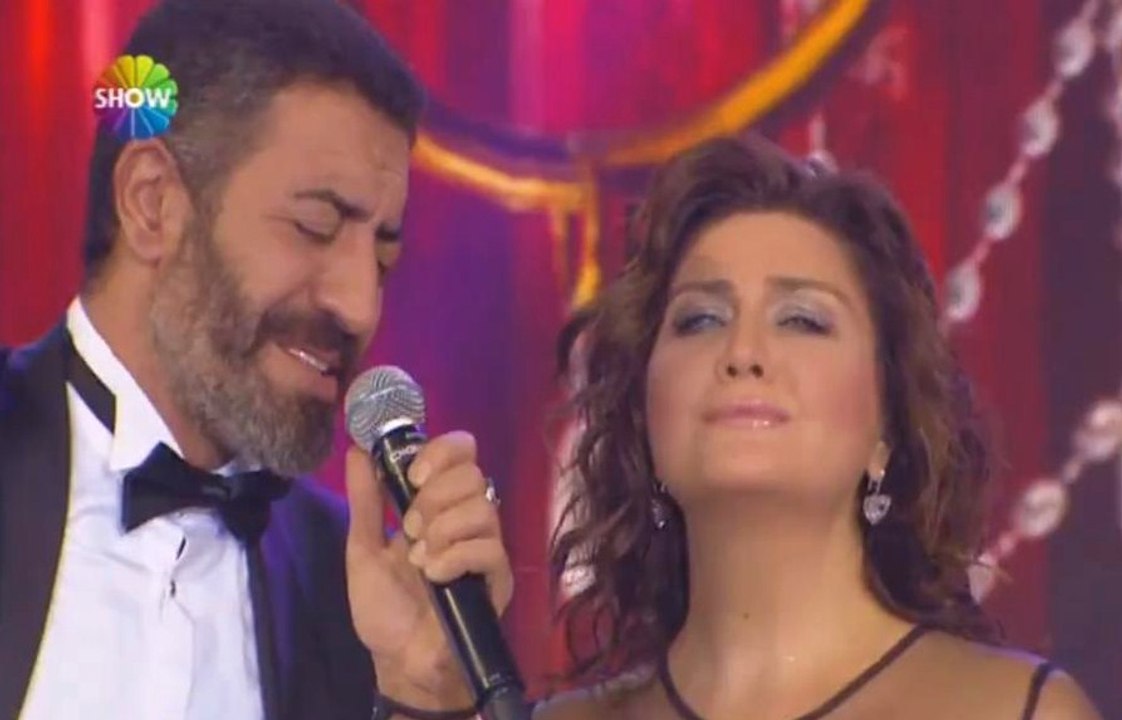 Hakan Altun & Sibel Can - Bir Telefon