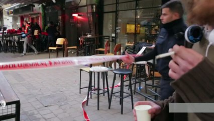 Israeli police hunt gunman after deadly Tel Aviv pub attack