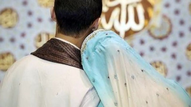 İsmail Şahin Allah bir evin rızkını bereketini karı koca muhabbetine gizlemiştir Hz. Muhammed Mustafa (s.a.v.)