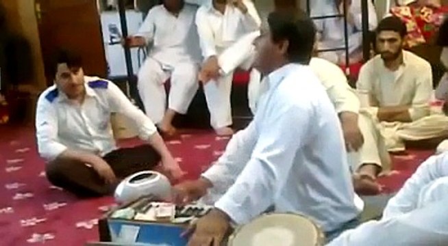 Pashto New Songs Medani Musafar Lalia-Zama Loya Gunah Da Da Che Pukhtoon Yam Dubai Program 2016