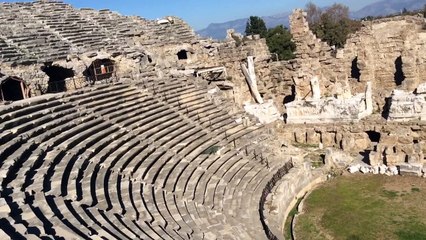 SİDE ANTİK TİYATROSU