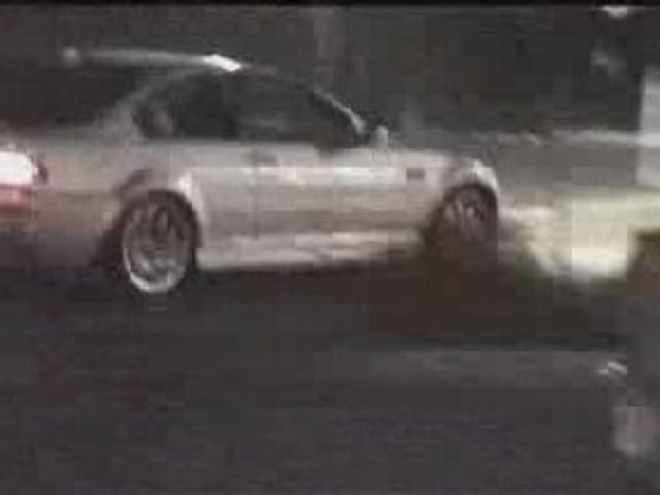 Bmw - M3 E46 SMG vs Subaru Impreza Wrx Turbo