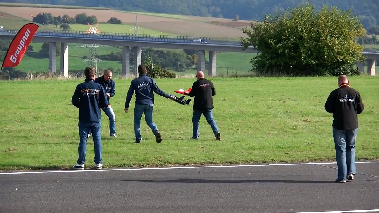 400 KMH 248 MPH RC TURBINE KOLIBRIJET RC MINIJETS FULL DISPLAY FLIGHT DEMO / Jetpower Mess