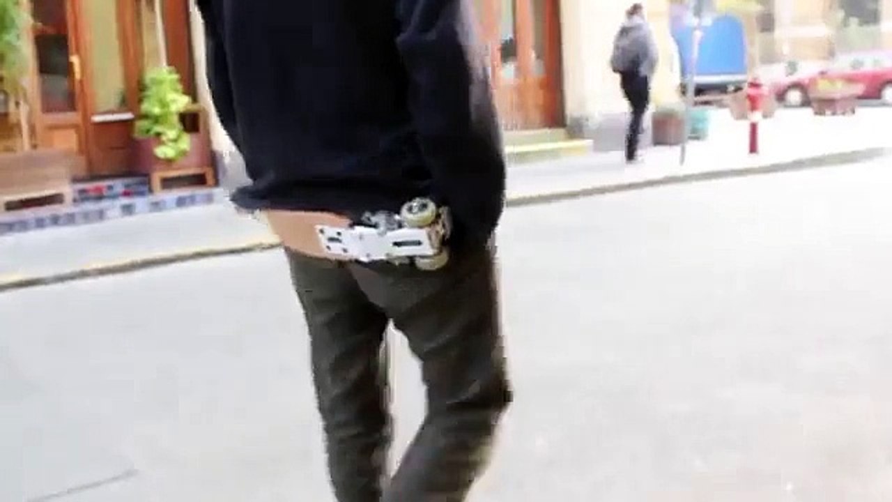 The W Scooter A collapsible and wearable vehicle