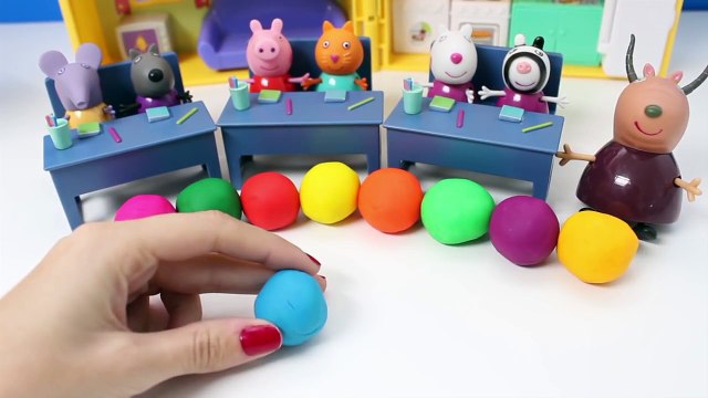 Peppa Pig en Classe station de jeux Bandai Juguetes de Peppa Pig à lÉcole Apprendre les Chiffres de 1 à 10 de la pâte à modeler