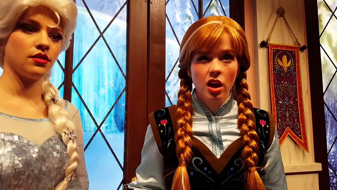 Anna & Elsa will try Bungee Jumping  Disneyland!