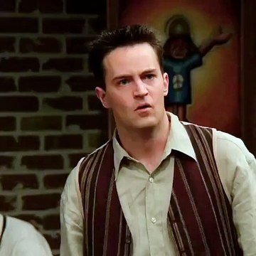 Oh My GOD Chandler Bing friends Sitcom funny video