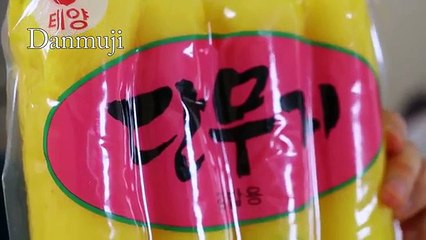 How to make gimbap (aka kimbap 김밥) English Caption 영어자막