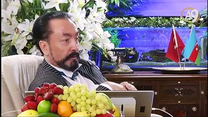 Biz Müslümanların örnek gösterebileceği, Müslümanlığın aydınlık yüzüyüz.