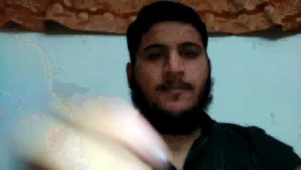 PTI supporter from Lahore bashes Imran Khan as he is taking side of Mohammad Amir!