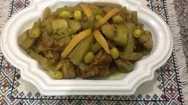 تحضير طاجين اللحم بالقنارية و الزيتون من المطبخ المغربي Tajine de viande aux Cardons et Olives