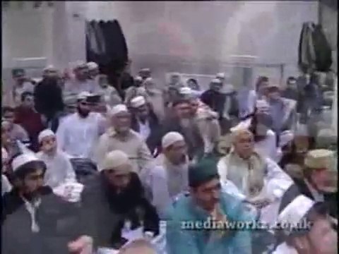 Owais Raza Qadri Zahe Izzato Aitlaye Muhammad Latest 2015 Naat Sharif of Owais Raza Qadree