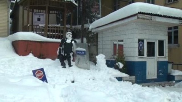 Kardan Adama Çevik Kuvvet Kostümü