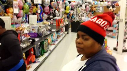 SPIDER SCARE BOX PRANK!! HOW TO PRANK