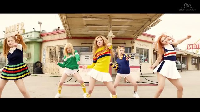 Red Velvet - Ice Cream Cake