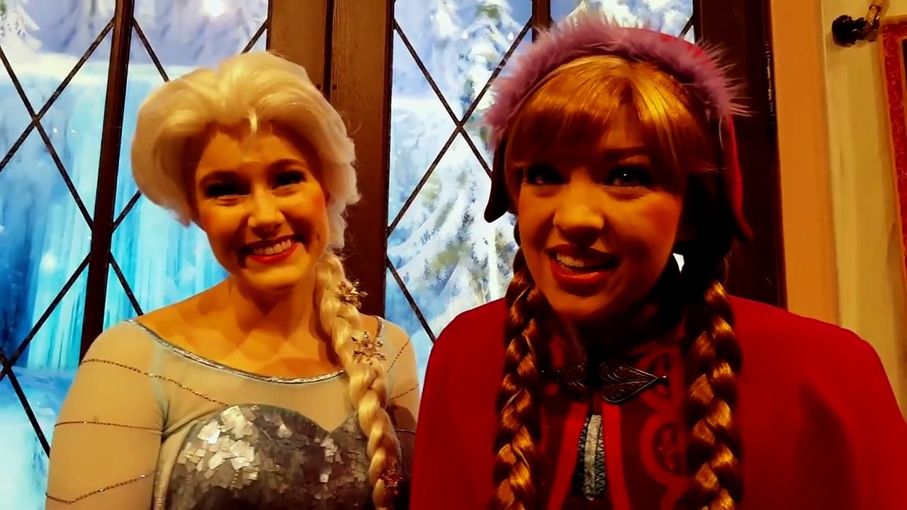 Anna & Elsa, ready for new weather  Disneyland!