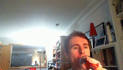 Wiwi égratigne "horch was kommt von draussen rein" de Roy Black