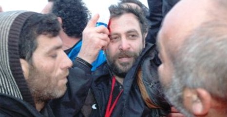 Nejat İşler Kanlar İçinde Şampiyonluğu Kutladı