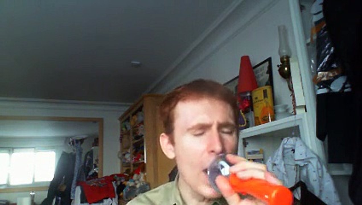 Wiwi égratigne "le mal de toi" de Julio Iglesias