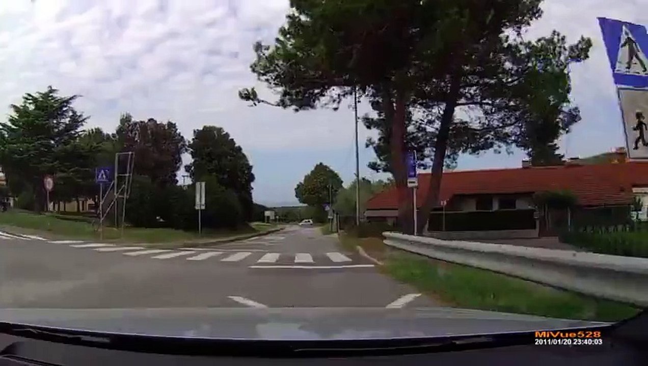 # ПОДБОРКА ДРАК НА ДОРОГЕ 2015  РАЗБОРКИ  ЗАМЕС  МУТКИ  ЖЕСТЬ  НОКАУТ  УБИЛ  FIGHT