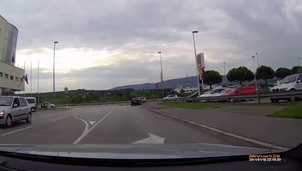 Подборка приколов на дороге №1 Funny Video 2015