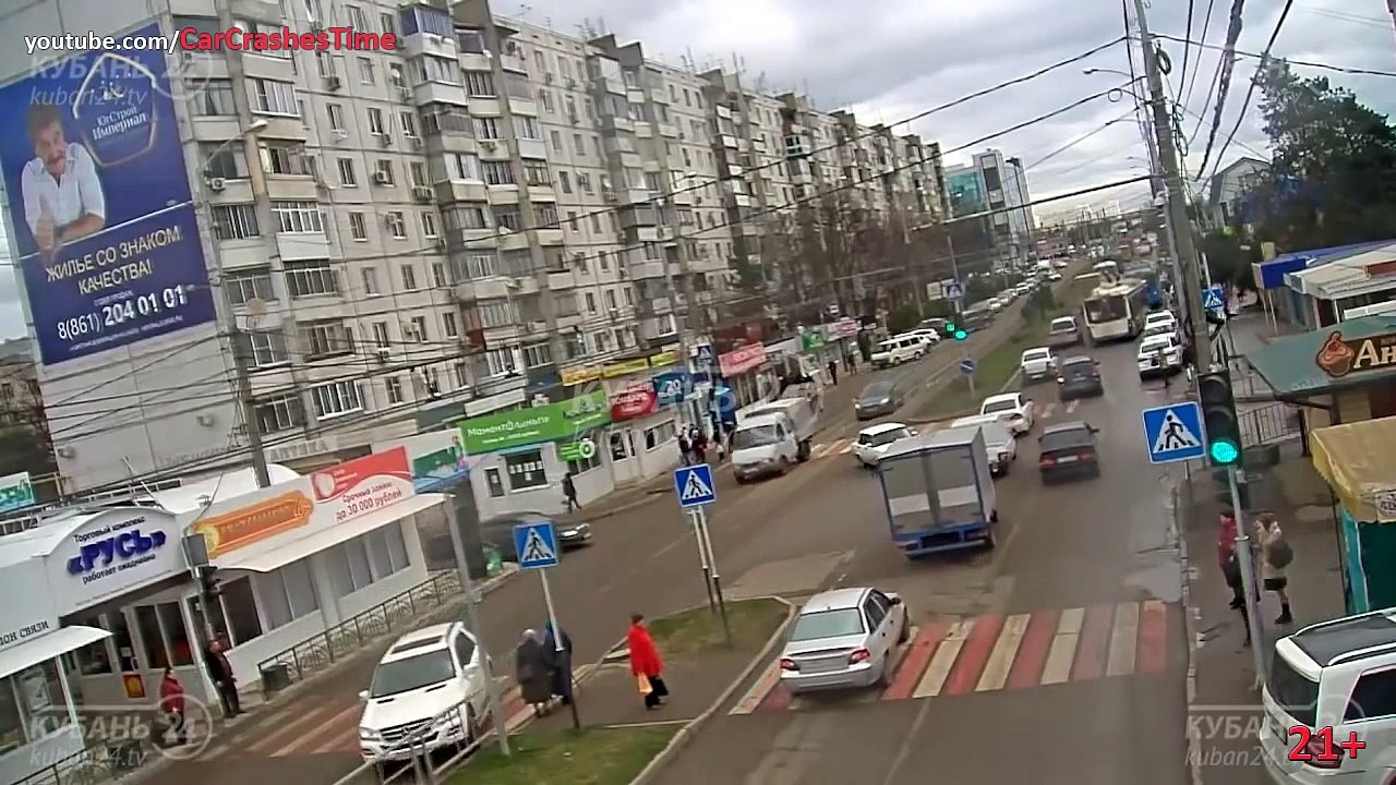 Car Crash caught on camera #59 (720p)