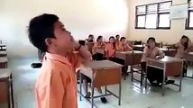 Very Beautiful & Powerful AZAAN By School Boy In China