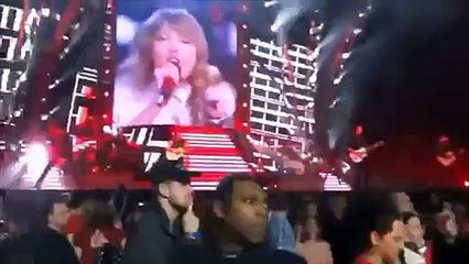 Taylor Swift RED Tour Concert Movie 1080p._13