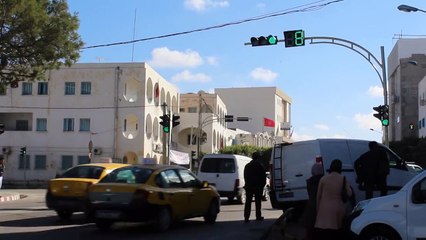 لأول مرة في تونس إشارات المرور بالعداد الرقمي في ولاية مدنين