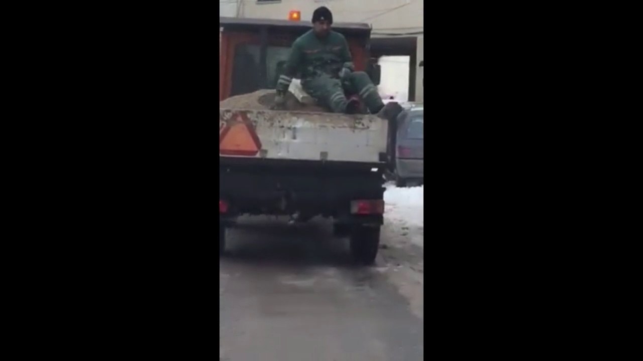 Mirembajtja e rrugeve ne Prishtin dhe teknologjia e avancuar