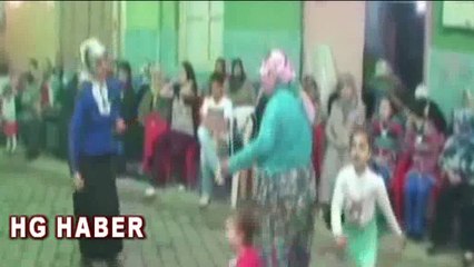 BAYAN OYUNCULARDAN KARMI YAĞDI KÜTAHYANIN DAĞINA OYUNU