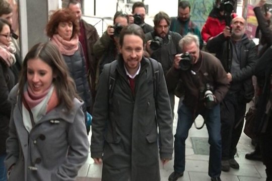Pablo Iglesias tiende la mano al PSOE sensato