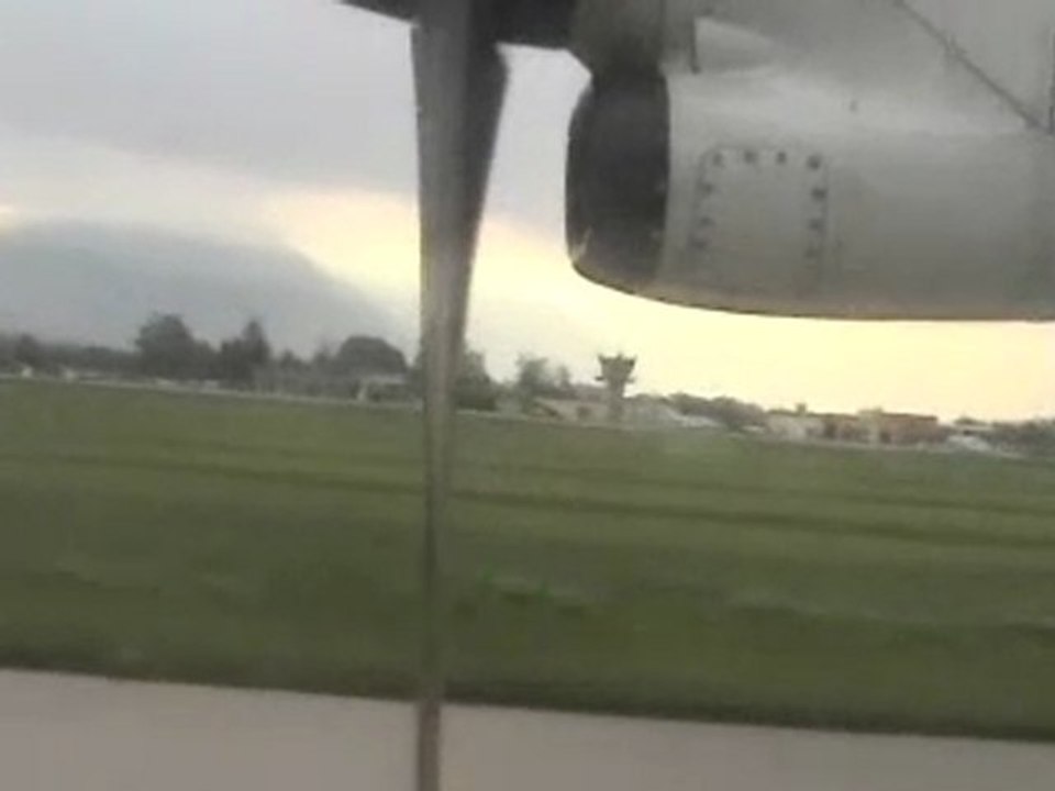 Spotting at Anneçy Airport (NCY) France